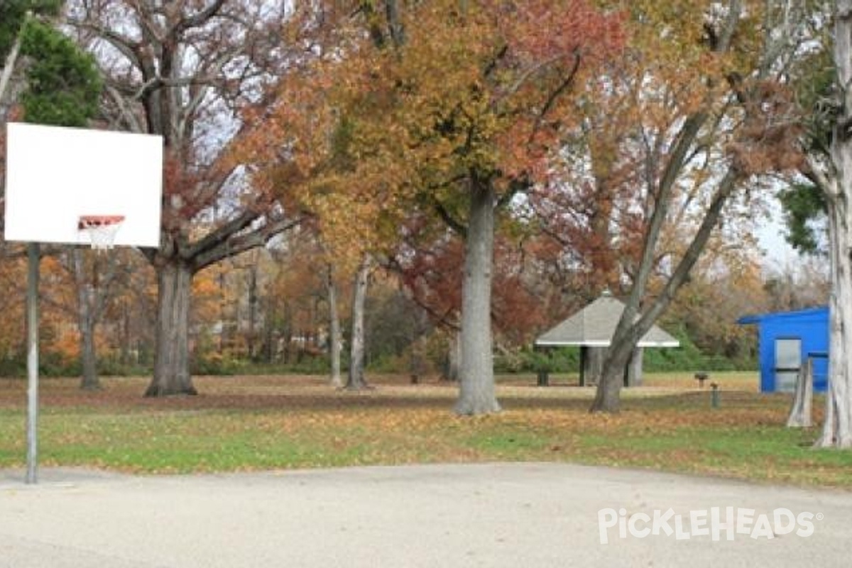 Photo of Pickleball at Riverside Gardens Park